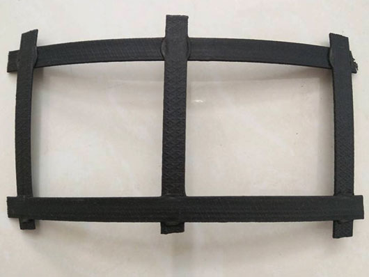 鋼塑復(fù)合格柵